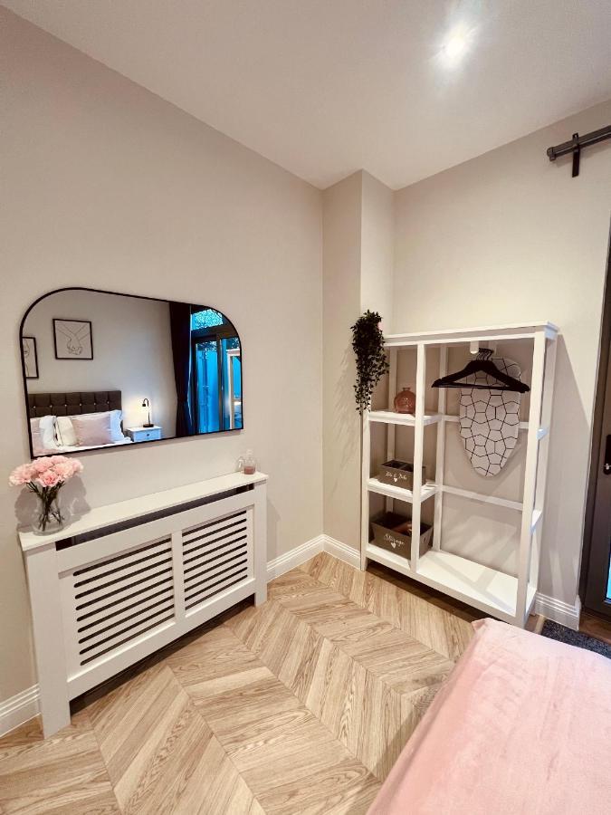 The Oasis - Stylish One Bedroom - Mudeford Burton (Dorset)