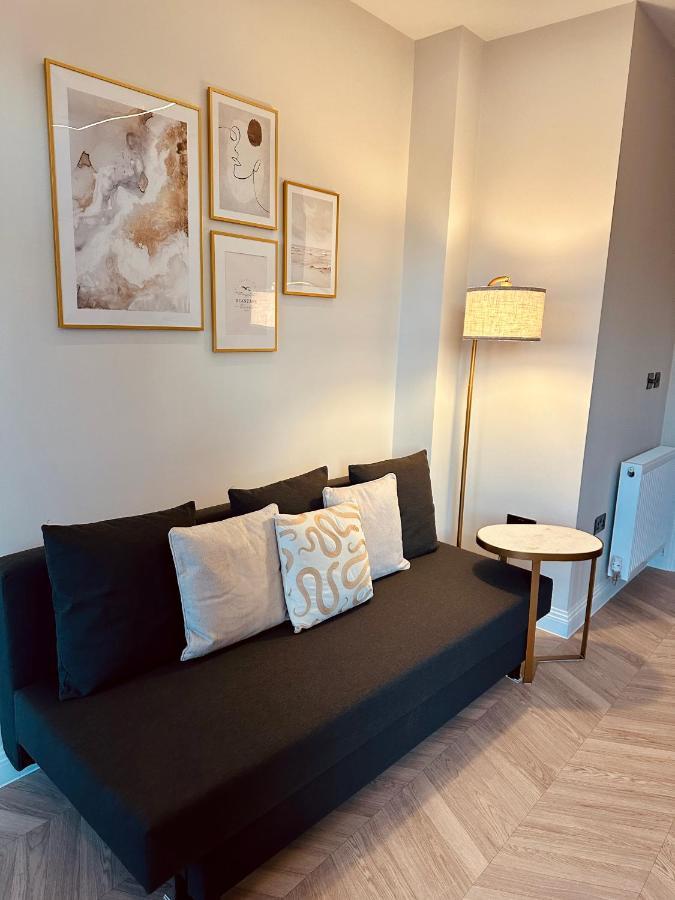 The Oasis - Stylish One Bedroom - Mudeford Burton (Dorset)
